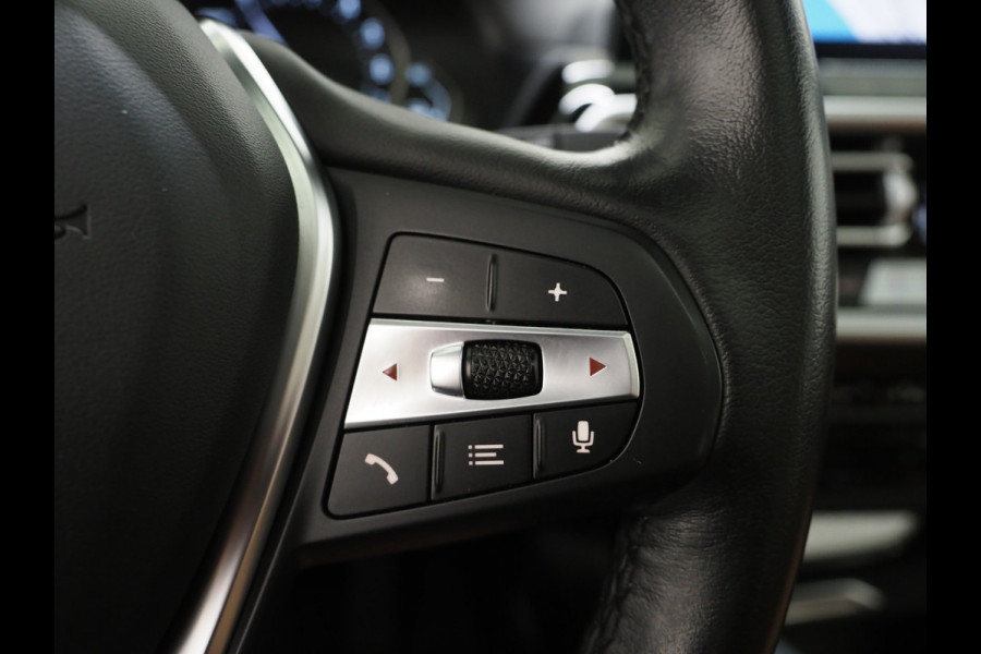 BMW X3 xDrive30e LCI High Executive | Panoramadak | Head Up | Camera | Virtual | Leder | Memory | Carplay