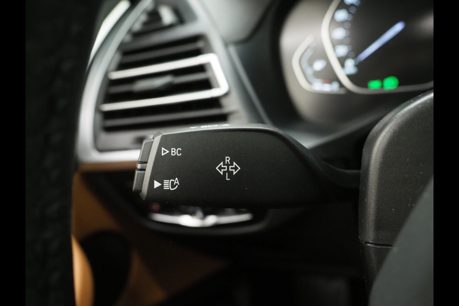 BMW X3 xDrive30e LCI High Executive | Panoramadak | Head Up | Camera | Virtual | Leder | Memory | Carplay