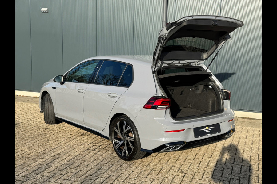 Volkswagen Golf 1.5 eTSI R-Line * iQ Light * Side Assist * Ambient Light *