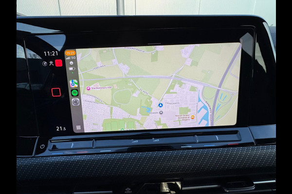 Volkswagen Golf 1.5 eTSI R-Line * iQ Light * Side Assist * Ambient Light *