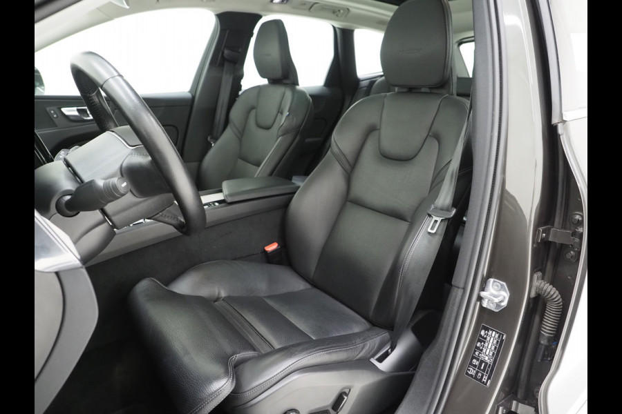 Volvo XC60 2.0 T8 Twin Engine AWD Inscription | Panoramadak | Memory | Leder | LED | PDC | Carplay