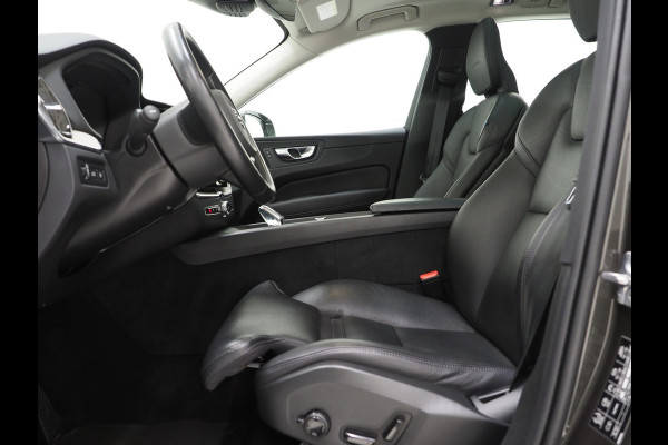Volvo XC60 2.0 T8 Twin Engine AWD Inscription | Panoramadak | Memory | Leder | LED | PDC | Carplay