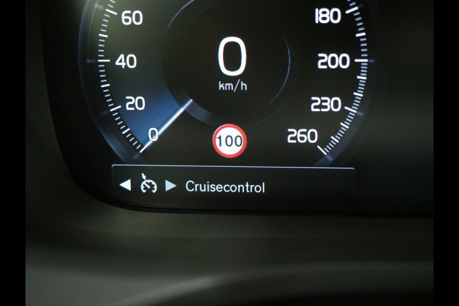 Volvo XC60 2.0 T8 Twin Engine AWD Inscription | Panoramadak | Memory | Leder | LED | PDC | Carplay