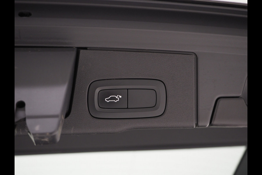 Volvo XC60 2.0 T8 Twin Engine AWD Inscription | Panoramadak | Memory | Leder | LED | PDC | Carplay