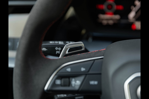 Audi A3 Sportback 2.5 TFSI RS3 Quattro - Pano - Bang & Olufsen - ACC - RS Sportuitlaat