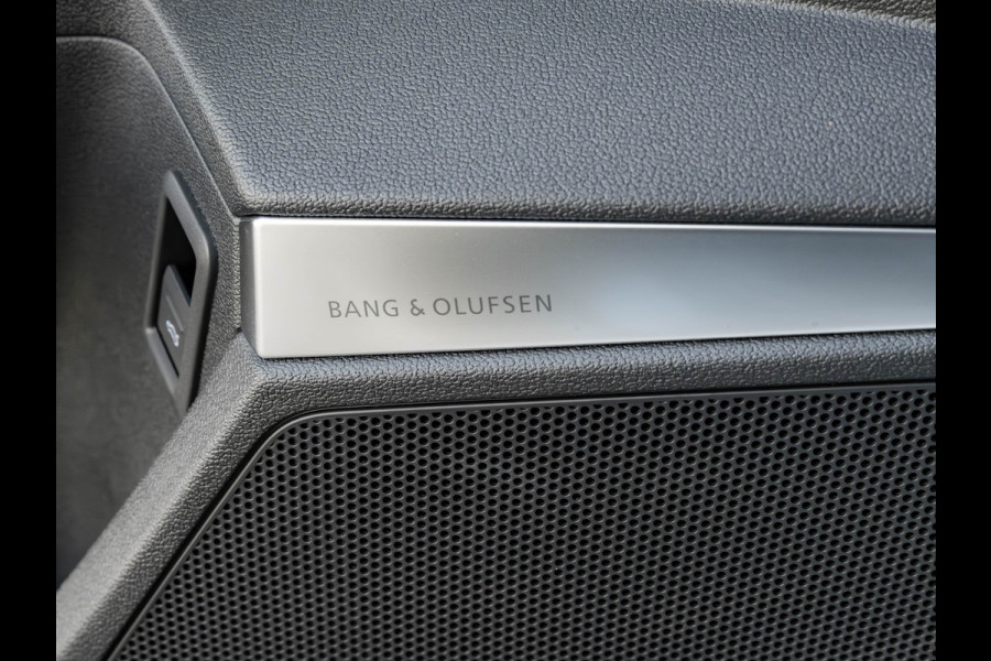 Audi A3 Sportback 2.5 TFSI RS3 Quattro - Pano - Bang & Olufsen - ACC - RS Sportuitlaat