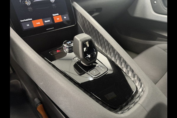 Polestar 2 Long Range Single Motor 78 kWh Full-led Navigatie 24 maanden garantie mogelijk (*vraag naar de voorwaarden)