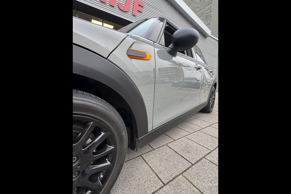MINI Mini 1.2 One Salt 5Drs - Navigatie I Airco I PDC I Sport velgen I Comfort pakket I Dealer onderhouden