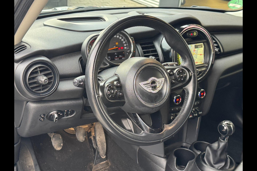 MINI Mini 1.2 One Salt 5Drs - Navigatie I Airco I PDC I Sport velgen I Comfort pakket I Dealer onderhouden
