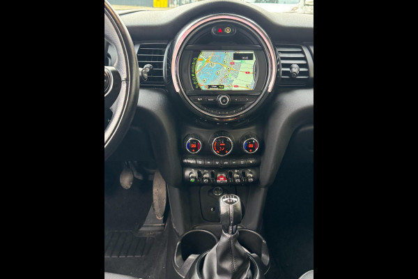 MINI Mini 1.2 One Salt 5Drs - Navigatie I Airco I PDC I Sport velgen I Comfort pakket I Dealer onderhouden