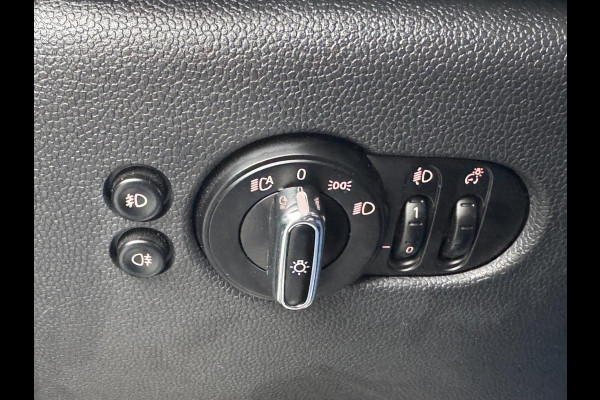 MINI Mini 1.2 One Salt 5Drs - Navigatie I Airco I PDC I Sport velgen I Comfort pakket I Dealer onderhouden