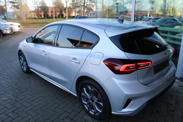 Ford Focus 1.0 EcoBoost 125 PK Hybrid ST Line | Winter Pack | Driver Assistance Pack | Climate Control | Privacy Glass | LED koplampen