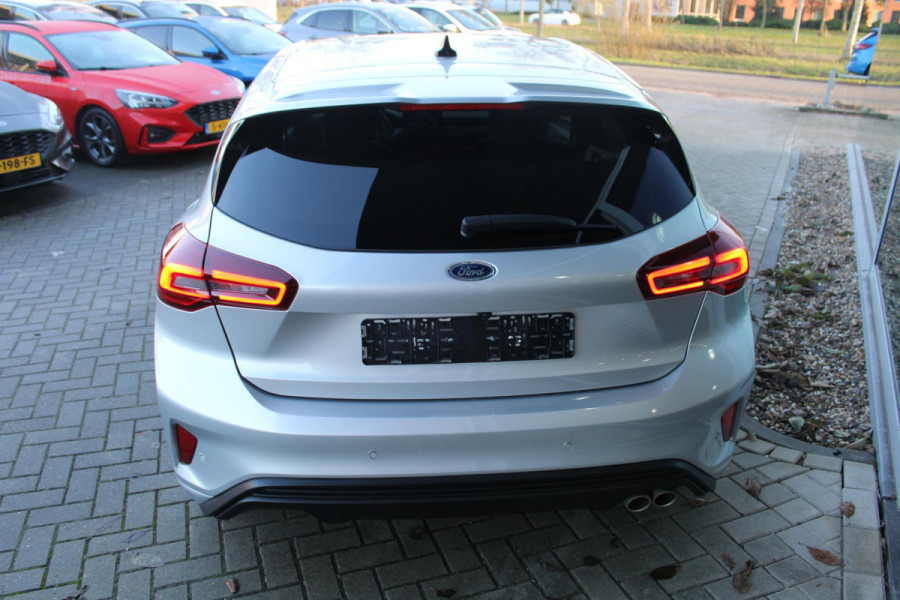 Ford Focus 1.0 EcoBoost 125 PK Hybrid ST Line | Winter Pack | Driver Assistance Pack | Climate Control | Privacy Glass | LED koplampen