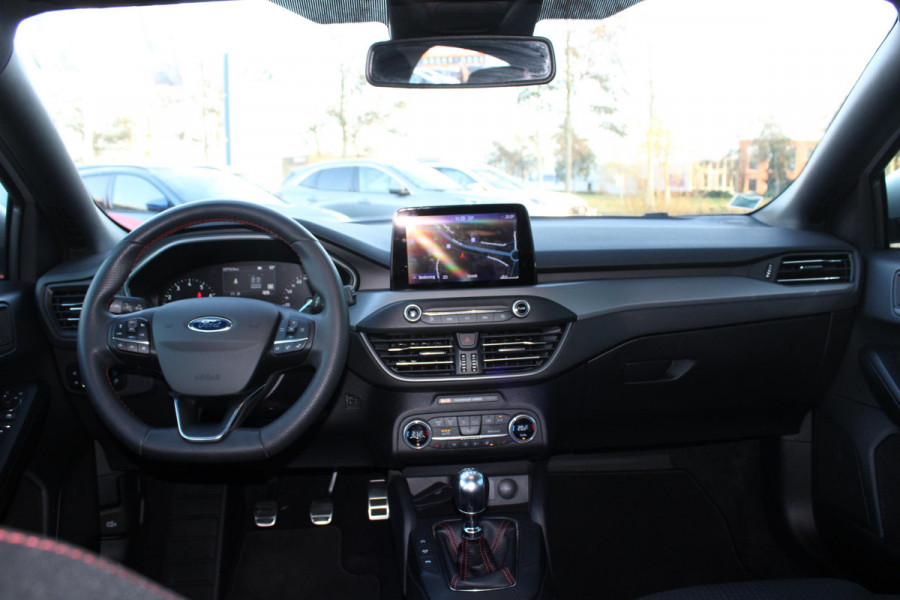 Ford Focus 1.0 EcoBoost 125 PK Hybrid ST Line | Winter Pack | Driver Assistance Pack | Climate Control | Privacy Glass | LED koplampen
