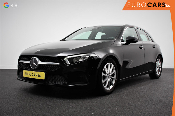 Mercedes-Benz A-Klasse 200 Automaat Progressive Mercedes-Benz A-klasse 200 Progressive | Navigatie | Climate Control | Lane Assist | Camera | Trekhaak | DAB | LED | Verkeersbord Herkenning |