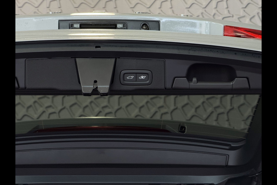 Volvo XC60 2.0 T6 350PK PHEV LEER AWD PLUS BRIGHT LONG RANGE PANO PERF.AUDIO ELEK.KLEP phev