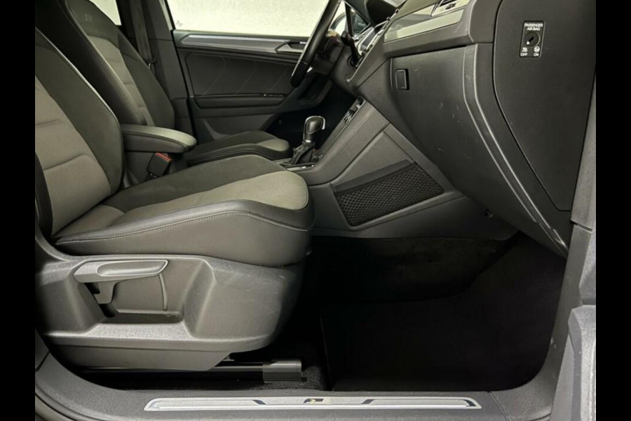 Volkswagen Tiguan 1.5 TSI ACT 2X R-Line Pano Virtual ACC NAP