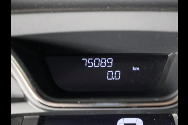 Renault Captur 0.9 TCe Bose | Navigatie | Parkeersensoren | Dodehoekdetectie | Camera