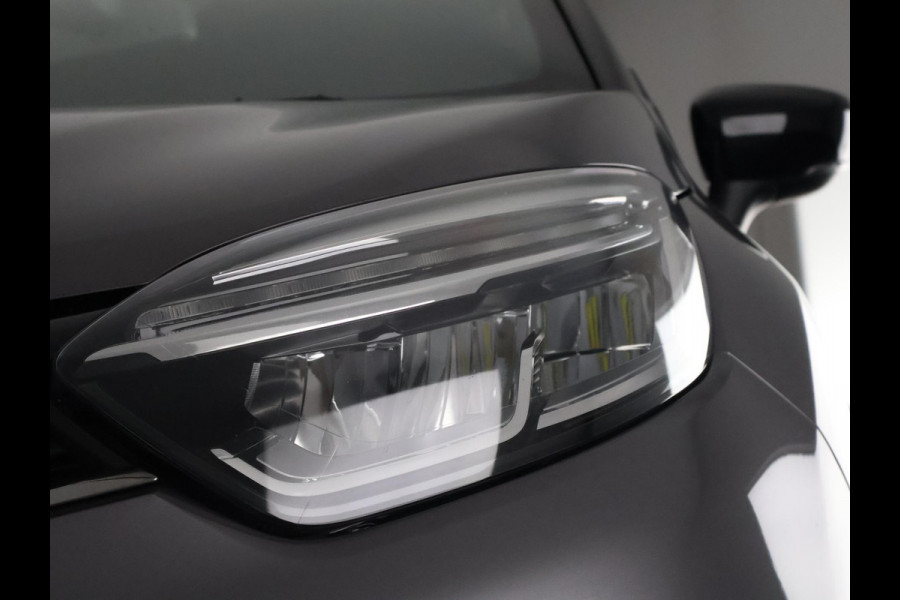 Renault Captur 0.9 TCe Bose | Navigatie | Parkeersensoren | Dodehoekdetectie | Camera