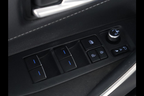 Toyota Corolla Touring Sports 2.0 Hybrid First Edition | Navigatie | Apple Carplay & AndroidAUTO | 1e eigenaar | Camera |