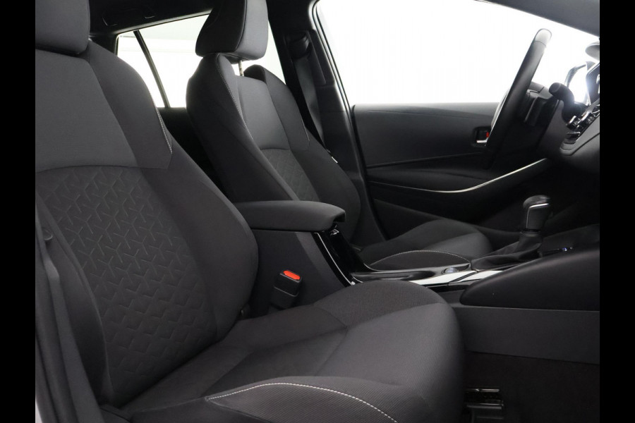 Toyota Corolla Touring Sports 2.0 Hybrid First Edition | Navigatie | Apple Carplay & AndroidAUTO | 1e eigenaar | Camera |