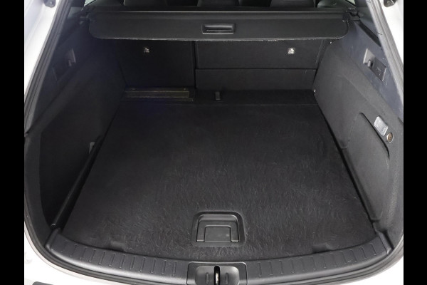 Toyota Corolla Touring Sports 2.0 Hybrid First Edition | Navigatie | Apple Carplay & AndroidAUTO | 1e eigenaar | Camera |