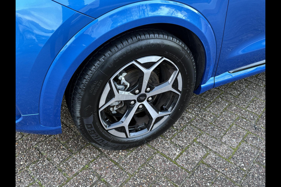 Ford Puma 1.0 EcoBoost Hybrid ST-Line Automaat 125pk | Panoramadak | Trekhaak afneembaar | Winter Pack | Adaptive cruise control  | Elektrische achterklep | Matrix LED | Keyless Entry | Navigatiesysteem | Privacy glass