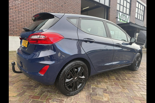Ford Fiesta 1.0 EcoBoost / Trekhaak / Navigatie (Apple CarPlay-Android / Cruise Control / Recent onderhoud gehad incl. Remmen