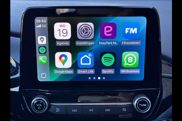 Ford Fiesta 1.0 EcoBoost / Trekhaak / Navigatie (Apple CarPlay-Android / Cruise Control / Recent onderhoud gehad incl. Remmen