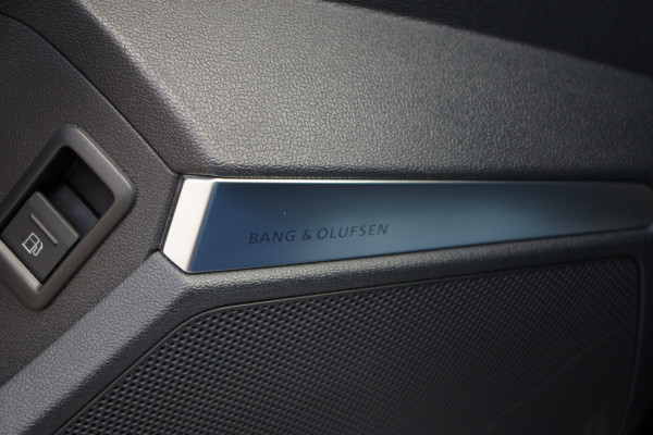 Audi A3 Sportback 45 TFSI e S-Line Edition Competition 245 PK PHEV, Panoramadak, B&O Sound, Adap. Cruise Control