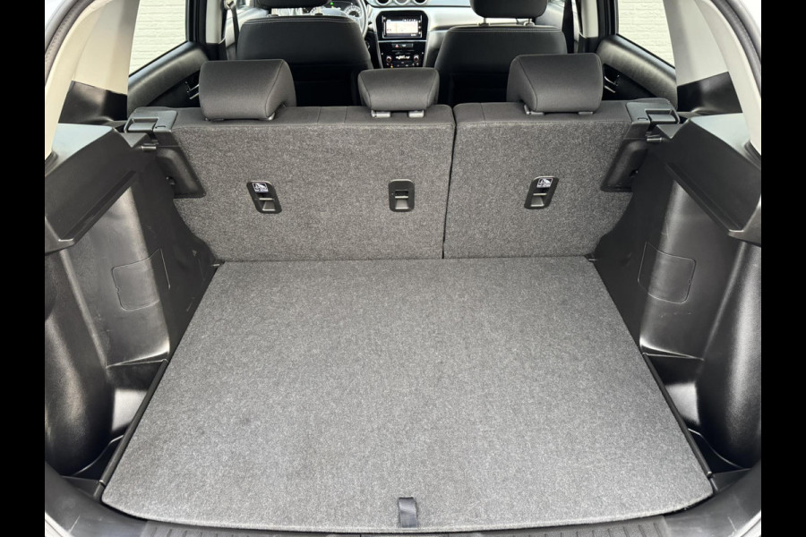 Suzuki Vitara 1.5 Hybrid Select Automaat Adaptive cruise Climate control Apple / Android Stoelverwarming Dodehoekdetectie