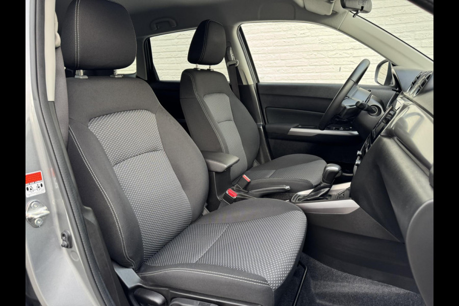 Suzuki Vitara 1.5 Hybrid Select Automaat Adaptive cruise Climate control Apple / Android Stoelverwarming Dodehoekdetectie