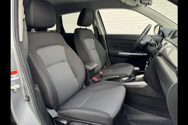 Suzuki Vitara 1.5 Hybrid Select Automaat Adaptive cruise Climate control Apple / Android Stoelverwarming Dodehoekdetectie