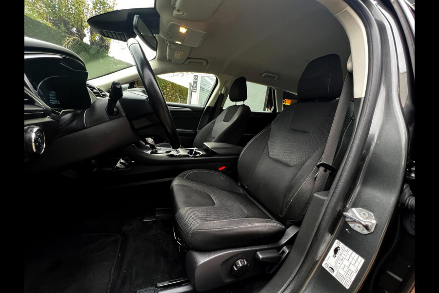 Ford Mondeo Wagon 2.0 IVCT HEV Titanium Carplay_Camera_Hybride