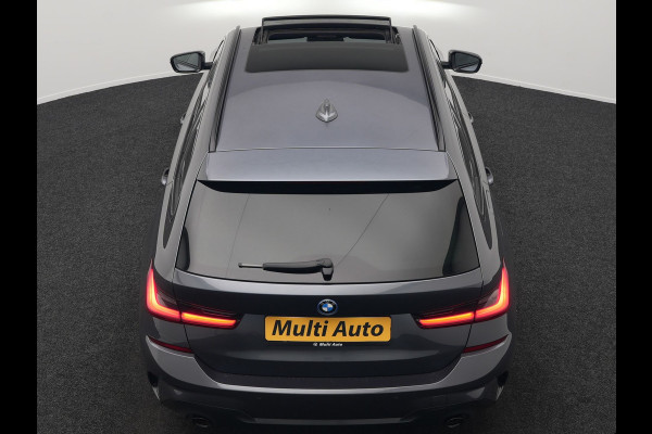 BMW 3 Serie Touring 320e M Sport Plug In Hybrid 204pk Dealer O.H. PHEV | Trekhaak Af Fabriek | Panodak | Adaptive Cruise | Alcantara Sportstoelen |  18"L.M | Apple Carplay | Keyless | Navigatie | Sfeerverlichting | Virtual | DAB |