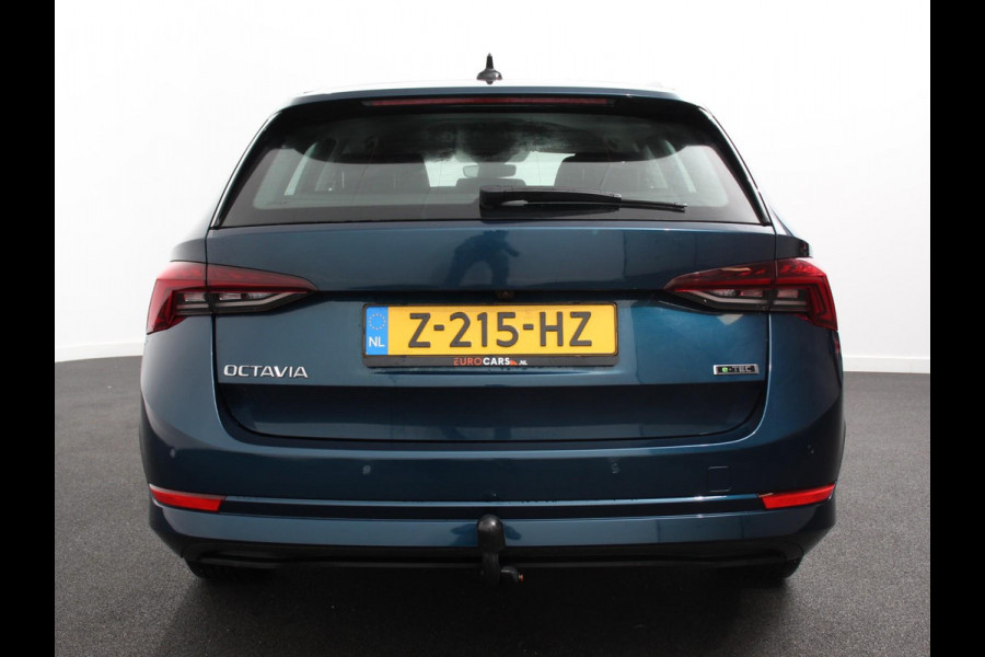 Škoda Octavia Combi 1.0 e-TSI 110pk DSG Style | Navigatie | Apple Carplay/Android Auto| Parkeersensoren | Adaptive Cruise Control | Stoelverwarming | Lane Assist | Attention Assist | Ledverlichting | Afneembare trekhaak | Climatronic | Virtual Cockpit