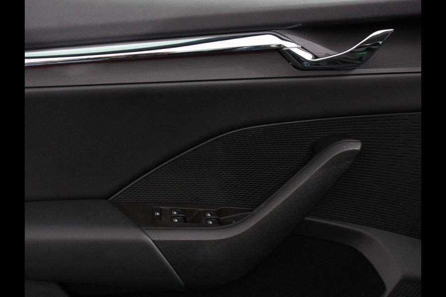 Škoda Octavia Combi 1.0 e-TSI 110pk DSG Style | Navigatie | Apple Carplay/Android Auto| Parkeersensoren | Adaptive Cruise Control | Stoelverwarming | Lane Assist | Attention Assist | Ledverlichting | Afneembare trekhaak | Climatronic | Virtual Cockpit