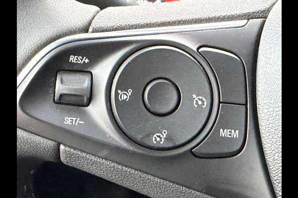 Opel Mokka 100pk GS (Camera - Automatische Airco - 17' incl 4S - LED - Navigatie - Apple Carplay - Parkeersensoren)