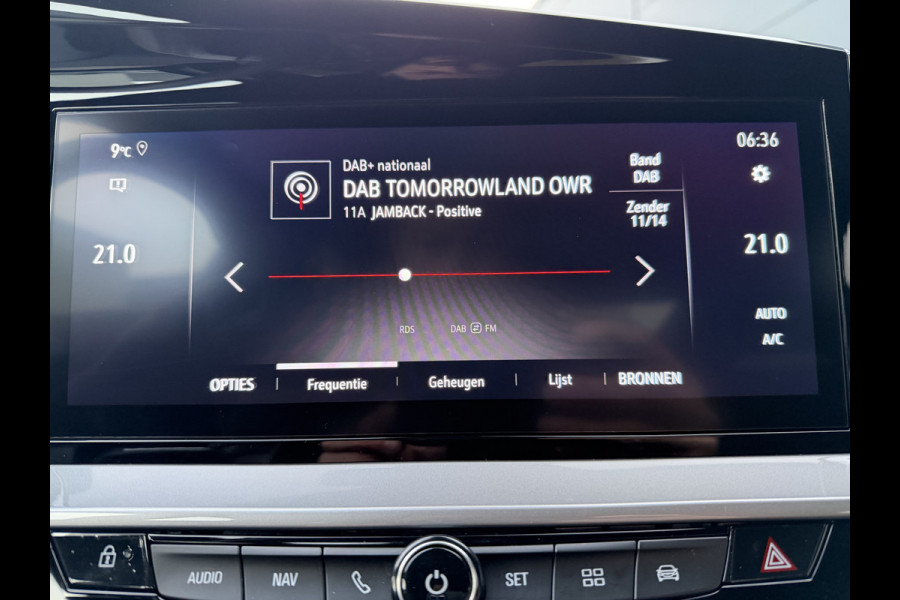 Opel Mokka 100pk GS (Camera - Automatische Airco - 17' incl 4S - LED - Navigatie - Apple Carplay - Parkeersensoren)