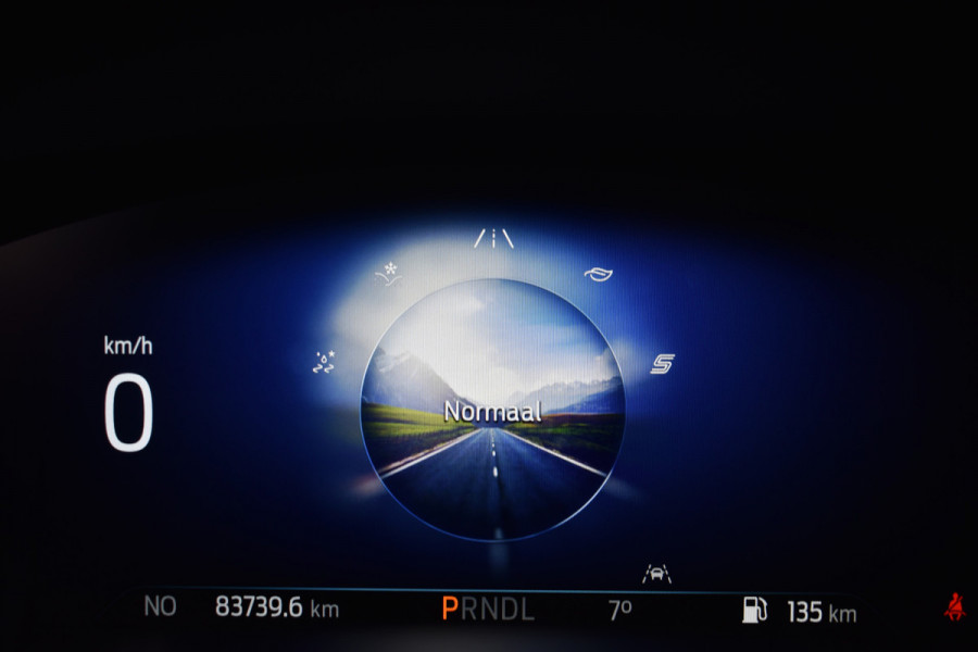 Ford Kuga 1.5 ECOBLUE 120PK AUT. TITANIUM HEAD-UP/NAVI/CAMERA