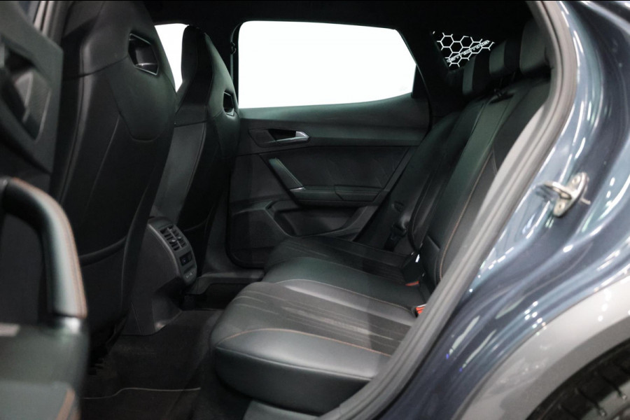 CUPRA Formentor 2.0 TSI 4DRIVE 310+PK MAXTON/LED/VIRTUAL/SFEER/STUUR+S.VERWARMING+MEMORY/19"/KEYLESS/CAM/ACC/ECC/12 MDN GARANTIE!