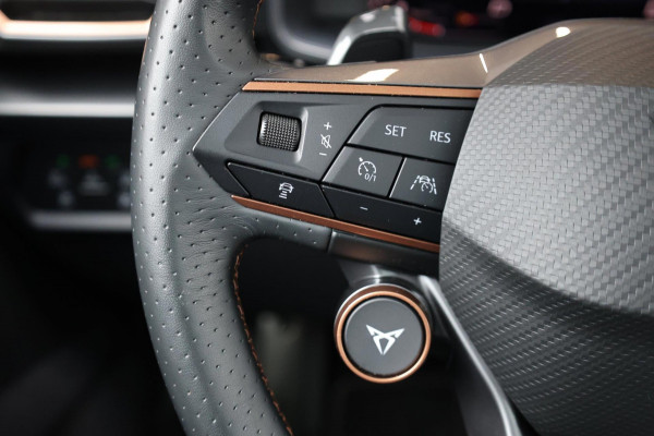 CUPRA Formentor 2.0 TSI 4DRIVE 310+PK MAXTON/LED/VIRTUAL/SFEER/STUUR+S.VERWARMING+MEMORY/19"/KEYLESS/CAM/ACC/ECC/12 MDN GARANTIE!