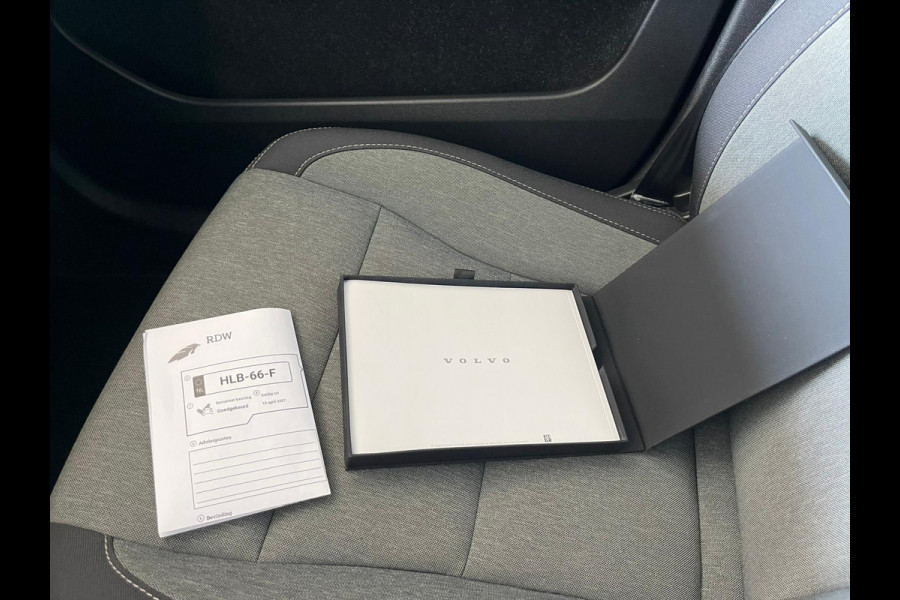 Volvo XC40 1.5 T4 Recharge Inscription Expression | Navi | Camera | 19 LM velgen | Elektr A klep | (occasion)