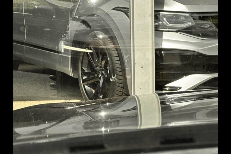 Volvo V60 2.0 T8 Twin Engine AWD R-Design | Pano | 360 Cam | H&K | Luxury Line | HUD | occasion