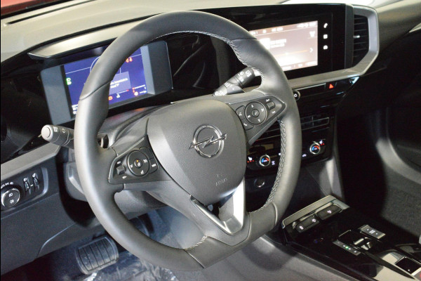 Opel Mokka 1.2 Turbo Business Elegance 8-TRAPS AUTOMAAT | NAVIGATIE | CARPLAY | STOELVERWARMING | CAMERA | CLIMATE CONTROL | 17" LM VELGEN |