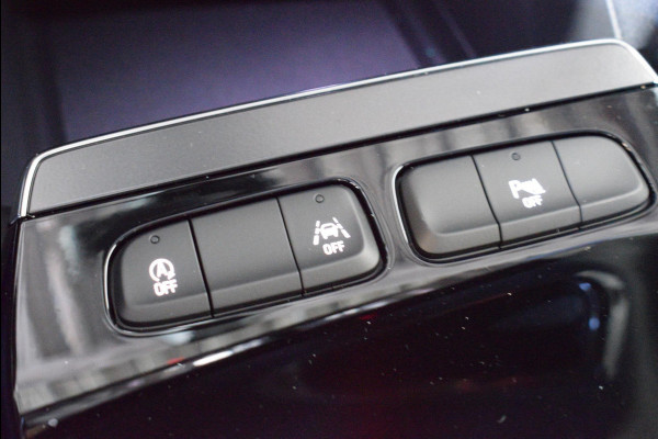 Opel Mokka 1.2 Turbo Business Elegance 8-TRAPS AUTOMAAT | NAVIGATIE | CARPLAY | STOELVERWARMING | CAMERA | CLIMATE CONTROL | 17" LM VELGEN |