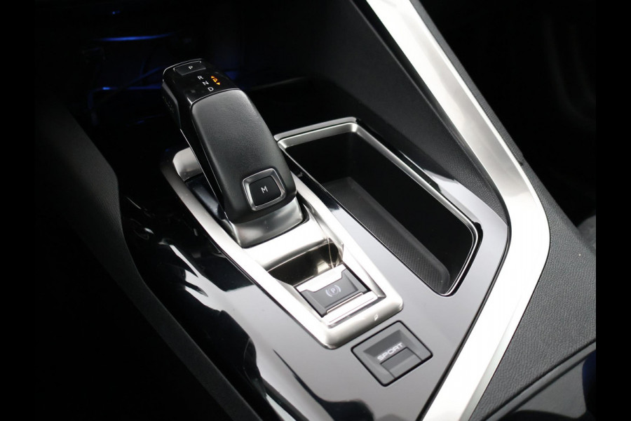 Peugeot 3008 1.2 130 PK AUTOMAAT ALLURE + 19 INCH | CARPLAY | SFEERVERLICHTING