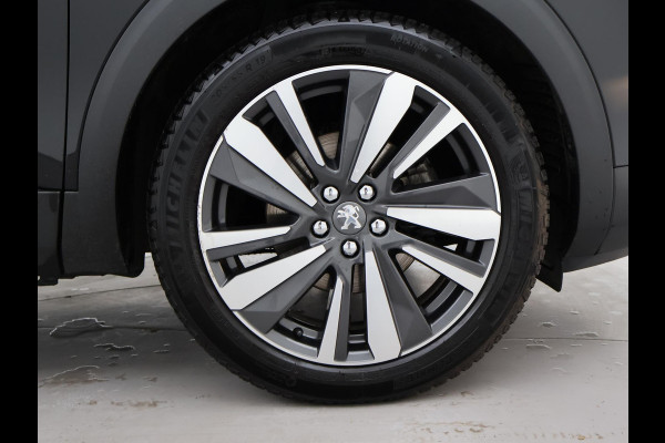 Peugeot 3008 1.2 130 PK AUTOMAAT ALLURE + 19 INCH | CARPLAY | SFEERVERLICHTING