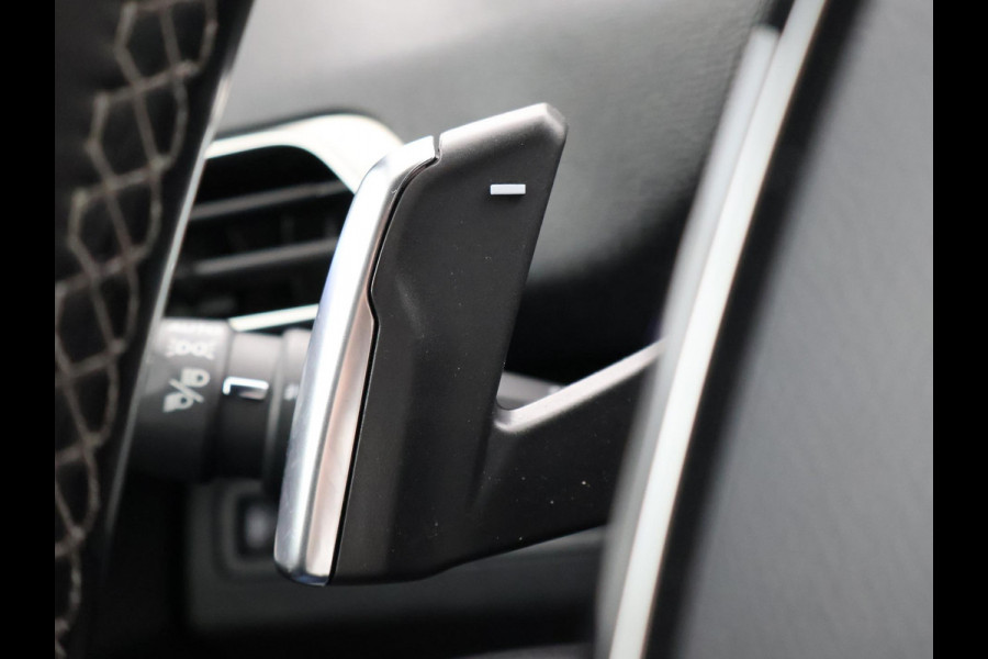 Peugeot 3008 1.2 130 PK AUTOMAAT ALLURE + 19 INCH | CARPLAY | SFEERVERLICHTING