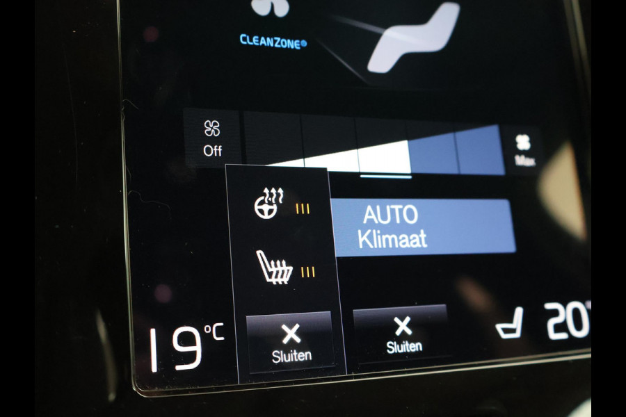 Volvo XC40 1.5 T4 RECHARGE 211 PK AUT. INSCRIPTION + LEDER | TREKHAAK | 21 INCH | ADAPTIVE CRUISE | CAMERA